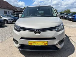 Grau Gebraucht 2021 Toyota Proace Verso City Kombi | 16.900 €