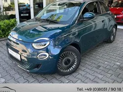 Grün Gebraucht 2022 Fiat 500e Icon Limousine | 18.450 € (Guter Preis)
