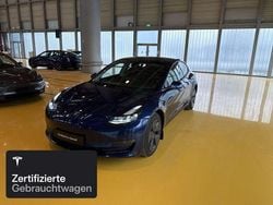 Deep blue metallic Gebraucht 2021 Tesla Model 3 Long Range AWD Limousine | 28.900 € (Fairer Preis)