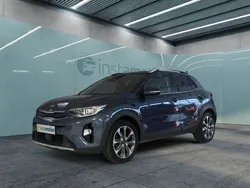 Blau Gebraucht 2018 Kia Stonic Spirit SUV | 14.349 € (Fairer Preis)