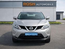 Grau Gebraucht 2016 Nissan Qashqai Acenta SUV | 14.950 € (Fairer Preis)