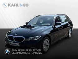 Schwarz Gebraucht 2022 BMW 320 Advantage Kombi | 24.778 € (Guter Preis)
