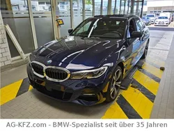 Blau Gebraucht 2021 BMW 330e M Sport Limousine | 24.750 € (Fairer Preis)