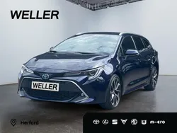 Blau Gebraucht 2022 Toyota Corolla Lounge Kombi | 24.749 € (Fairer Preis)
