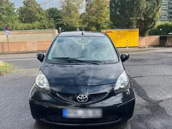 Schwarz Gebraucht 2006 Toyota Aygo Kleinwagen | 1.200 € (Fairer Preis)