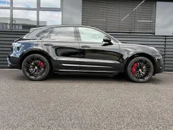 Schwarz Gebraucht 2022 Porsche Macan SUV | 81.700 € (Fairer Preis)