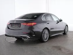Schwarz / obsidianschwarz (metallic) Gebraucht 2024 Mercedes C300 AMG Limousine | 49.790 € (Etwas zu teuer)