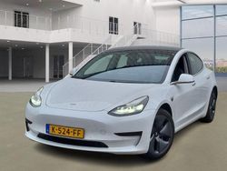 Weiß Gebraucht 2020 Tesla Model 3 Standard Range Limousine | 19.900 € (Guter Preis)
