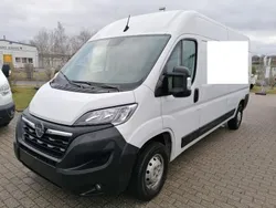 Casabl/arctic/eisweiss/kaolin Gebraucht 2023 Opel Movano Van | 21.980 € (Superpreis)