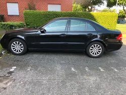 Schwarz Gebraucht 2004 Mercedes E270 Classic Limousine | 2.650 € (Guter Preis)