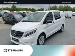 Weiß Gebraucht 2021 Mercedes Vito Van / Kleinbus | 30.990 € (Guter Preis)