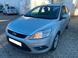 Silber Gebraucht 2010 Ford Focus Kombi | 1.999 € (Superpreis)