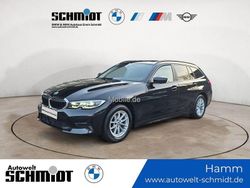Schwarz Gebraucht 2021 BMW 320 Sport Line Kombi | 20.590 € (Guter Preis)