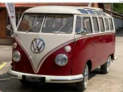 Rot Gebraucht 1966 VW T1 Van | 75.000 €