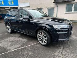 Mythosschwarz metallic Gebraucht 2022 Audi Q7 S-Line SUV | 69.990 €