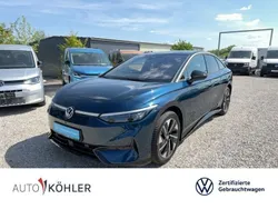 Aquamarinblau (metallic) Gebraucht 2024 VW ID.7 Pro Limousine | 46.960 € (Guter Preis)