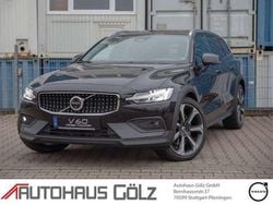 Schwarz Gebraucht 2024 Volvo V60 Kombi | 44.975 € (Teuer)