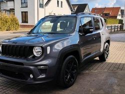 Grau Gebraucht 2022 Jeep Renegade Night Eagle SUV | 14.000 € (Fairer Preis)