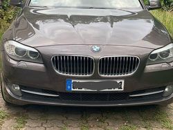Braun Gebraucht 2012 BMW 525 Sport Line Kombi | 7.999 € (Superpreis)