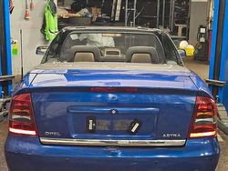 Blau Gebraucht 2002 Opel Astra Cabriolet Cabrio | 1.500 € (Fairer Preis)