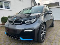 Grau Gebraucht 2020 BMW i3 Comfort Edition Kleinwagen | 19.890 € (Etwas zu teuer)
