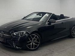 Obsidianschwarz (metallic) Gebraucht 2021 Mercedes E300 AMG Cabrio | 38.800 € (Fairer Preis)