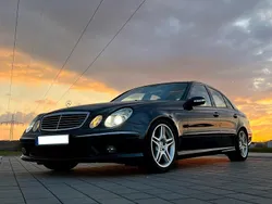 Schwarz Gebraucht 2003 Mercedes E55 AMG AMG Limousine | 14.900 €