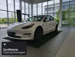 Weiß Gebraucht 2021 Tesla Model 3 Long Range Limousine | 31.900 € (Fairer Preis)