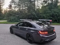 Grau Gebraucht 2021 BMW 330 Limousine | 37.000 € (Teuer)