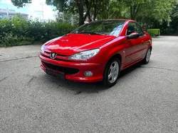 Rot Gebraucht 2005 Peugeot 206 CC Cabrio | 1.899 € (Fairer Preis)