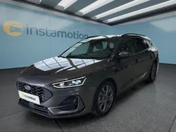 Grau Gebraucht 2023 Ford Focus ST-Line Kombi | 26.699 € (Fairer Preis)