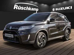 Cosmic black pearl metallic Neu 2025 Suzuki Vitara Comfort+ SUV | 33.050 €
