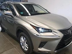 Silber Gebraucht 2021 Lexus NX300h SUV | 29.999 € (Guter Preis)