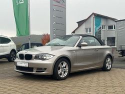 Silber Gebraucht 2009 BMW 120 Cabriolet Advantage Cabrio | 5.690 €