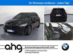 Sapphirschwarz metallic Gebraucht 2024 BMW 220 M Sport Van / Kleinbus | 36.930 € (Teuer)
