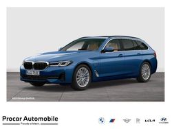 Phytonicblau metallic Gebraucht 2022 BMW 530e Sport Line Kombi | 31.850 € (Fairer Preis)