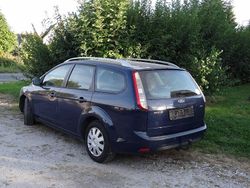 Blau Gebraucht 2010 Ford Focus Sport Kombi | 1.900 € (Guter Preis)