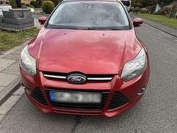 Gebraucht 2011 Ford Focus Limousine | 3.900 € (Fairer Preis)