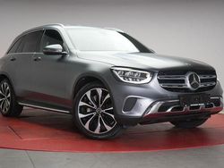 Grau Gebraucht 2020 Mercedes GLC220 AMG SUV | 32.450 € (Fairer Preis)
