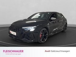 Mythosschwarz metallic Gebraucht 2023 Audi RS3 Sportback Ambiente Kleinwagen | 52.980 € (Fairer Preis)