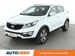 Weiß Gebraucht 2015 Kia Sportage Spirit SUV | 12.270 € (Fairer Preis)