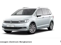 Silber Gebraucht 2024 VW Touran Highline Van / Kleinbus | 35.611 € (Fairer Preis)