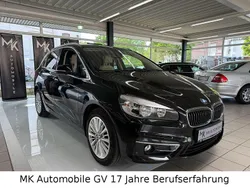 Schwarz Gebraucht 2015 BMW 218 Active Tourer Luxury Line Van / Kleinbus | 11.498 € (Fairer Preis)