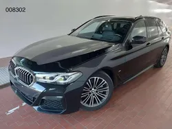Saphirschwarz Gebraucht 2022 BMW 530 M Sport Kombi | 37.450 € (Guter Preis)