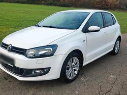 Weiß Gebraucht 2013 VW Polo Life Kleinwagen | 4.900 € (Etwas zu teuer)