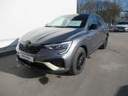 Grau Gebraucht 2022 Renault Arkana Engineered SUV | 35.990 €