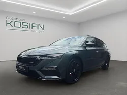 Grau Gebraucht 2021 Skoda Octavia RS Kombi | 29.490 € (Guter Preis)