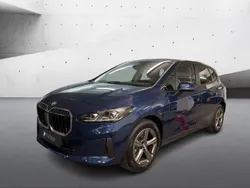 Phytonicblau metallic Gebraucht 2023 BMW 218 Active Tourer Luxury Line Van / Kleinbus | 29.900 € (Guter Preis)