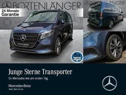 Blau Gebraucht 2024 Mercedes V220 Style Van / Kleinbus | 74.444 €