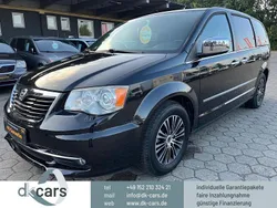Colore esterno (black) Gebraucht 2015 Lancia Voyager S Van / Kleinbus | 18.950 € (Teuer)